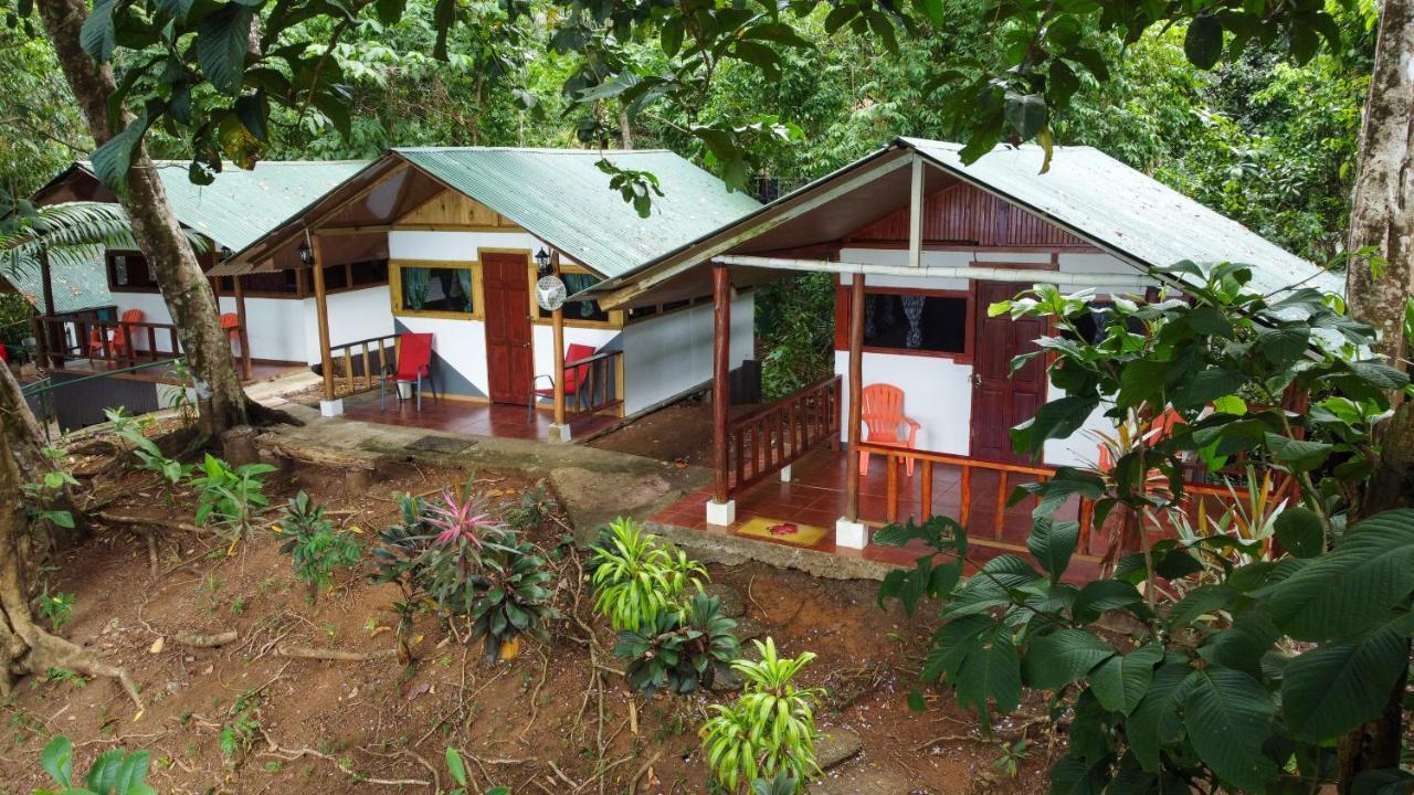 Хостел Corcovado Adventures Дрейк Екстер'єр фото